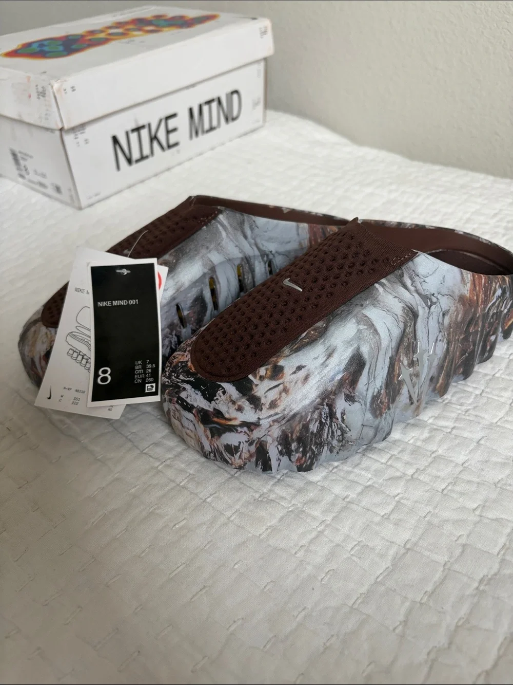 Nike marbled foam